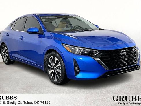 Certified 2025 Nissan Sentra SV w/ SV Premium Package image 1