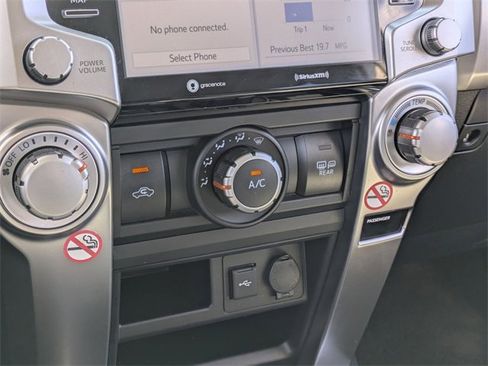 Used 2024 Toyota 4Runner SR5 image 22