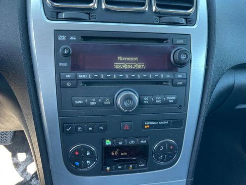 Used 2011 GMC Acadia SLT image 36