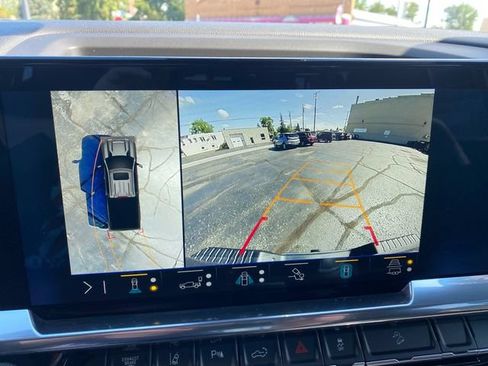 Used 2025 Chevrolet Silverado 3500 LTZ w/ LTZ Plus Package AWD/4WD image 22