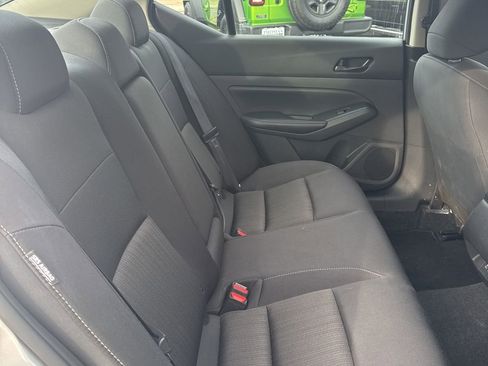 Used 2024 Nissan Altima 2.5 SV image 20