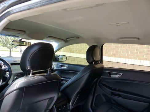 Used 2018 Ford Edge SEL w/ Equipment Group 201A FWD image 27
