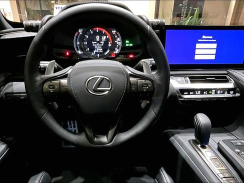 Used 2025 Lexus LC 500 Coupe w/ Performance Package image 5
