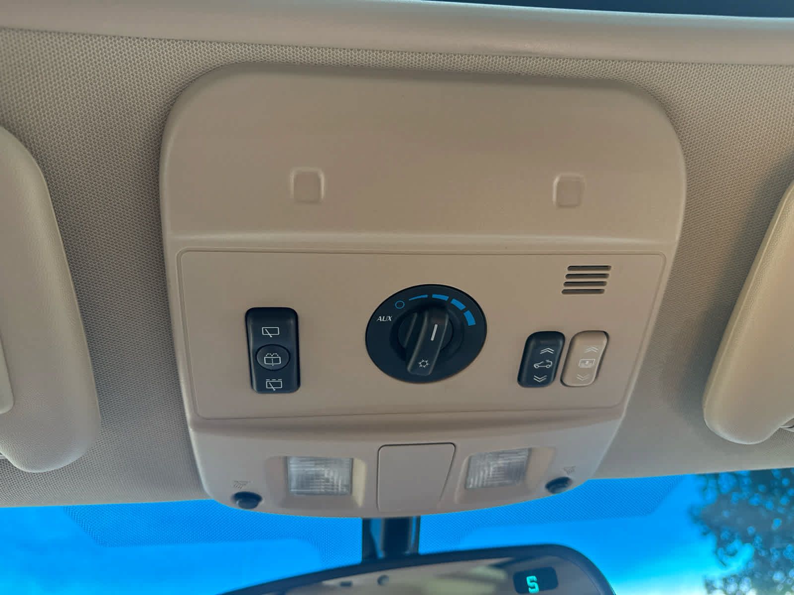 Used 2008 Cadillac SRX RWD image 23