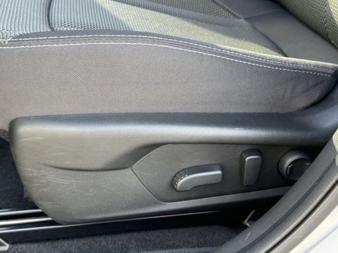 Used 2024 Subaru Crosstrek 2.0i Premium image 26