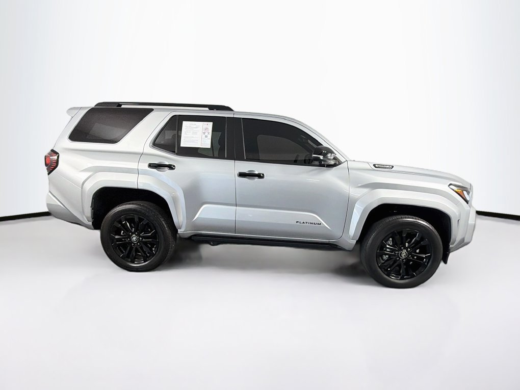 Used 2025 Toyota 4Runner Platinum AWD/4WD image 11