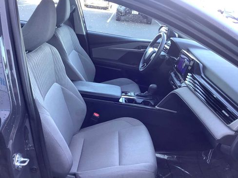 Used 2025 Toyota Camry LE w/ Convenience Package AWD/4WD image 15