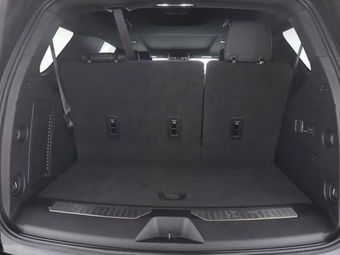 Used 2024 Chevrolet Tahoe RST w/ Luxury Package AWD/4WD image 32