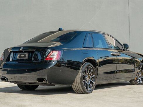 Used 2022 Rolls-Royce Ghost Black Badge image 6