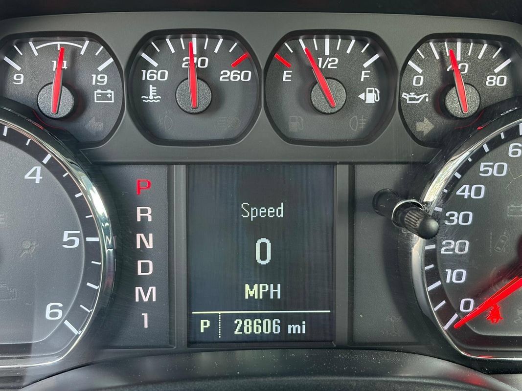 Used 2015 Chevrolet Silverado 2500 W/T RWD image 12