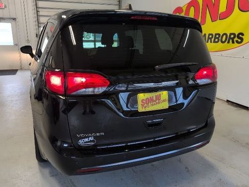 New 2026 Chrysler Voyager LX FWD image 36