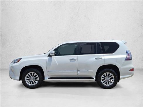 Used 2018 Lexus GX 460 Premium w/ Premium Package AWD/4WD image 9