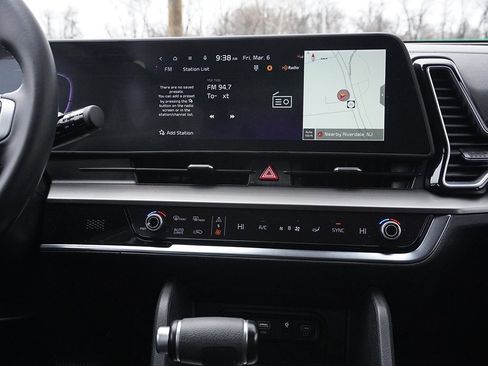 Used 2023 Kia Sportage EX image 41