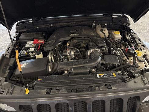 Used 2021 Jeep Wrangler Sport S image 18