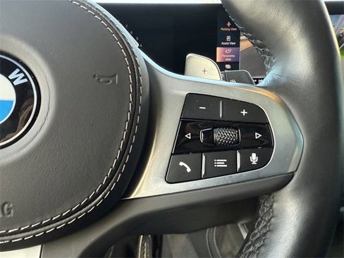 Certified 2024 BMW X7 xDrive40i w/ M Sport Package image 25