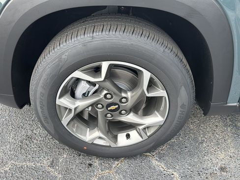 New 2026 Chevrolet Trax LT w/ Driver Confidence Package image 30