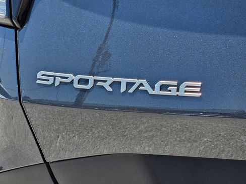 Certified 2023 Kia Sportage LX AWD/4WD image 13