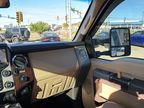 Used 2016 Ford F350 Lariat w/ Lariat Ultimate Package AWD/4WD image 65
