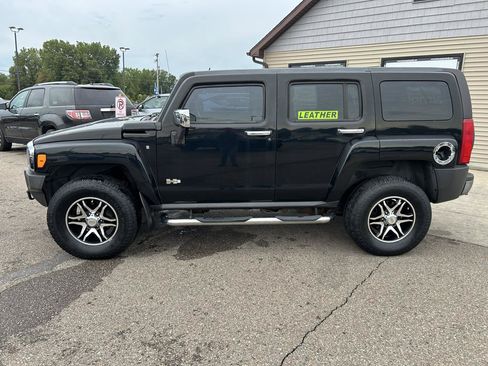 Used 2007 HUMMER H3 AWD/4WD image 8