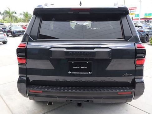 Used 2025 Toyota 4Runner SR5 AWD/4WD image 5