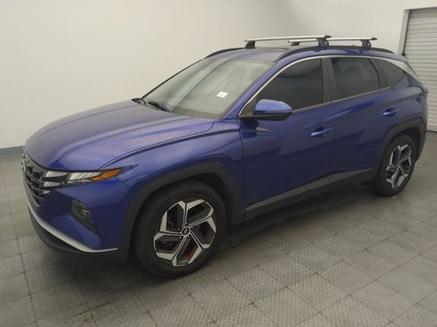 Used 2022 Hyundai Tucson SEL w/ Convenience Package FWD image 2