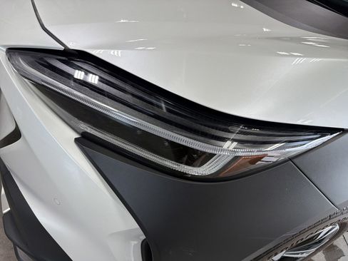 Used 2024 Subaru Solterra Premium w/ Premium Package image 16