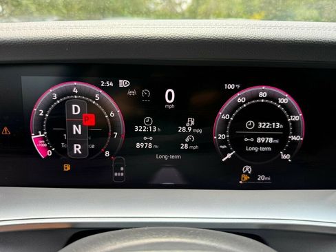 Used 2026 Volkswagen Tiguan SE FWD image 4
