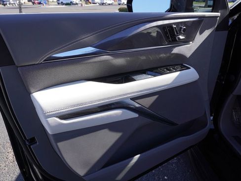 New 2026 Cadillac Escalade IQL Luxury image 14