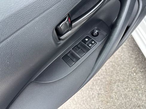 Used 2024 Toyota Corolla LE FWD image 14