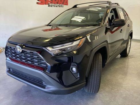 Certified 2025 Toyota RAV4 XLE Premium image 7