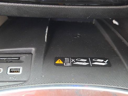 Used 2023 Buick Enclave Avenir w/ Avenir Technology Package image 28