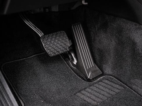 Used 2025 MAZDA CX-90 Plug-In Hybrid w/Premium Sport image 19