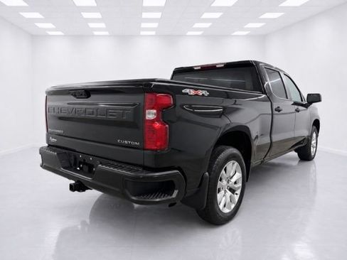 Used 2024 Chevrolet Silverado 1500 Custom AWD/4WD image 8