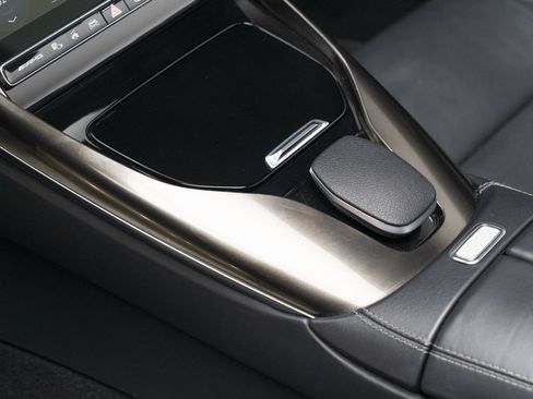 Used 2022 Mercedes-Benz SL 63 AMG SL 63 AMGﾮ w/ Driver Assistance Package image 32