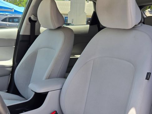 Used 2024 Hyundai Kona SEL FWD image 13