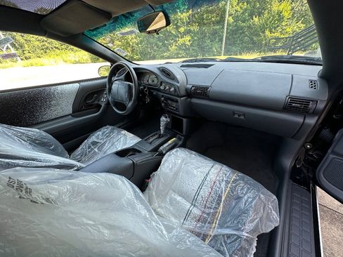 Used 1993 Chevrolet Camaro Z28 image 56