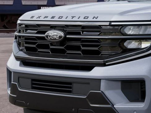 New 2027 Ford Expedition Platinum AWD/4WD image 17
