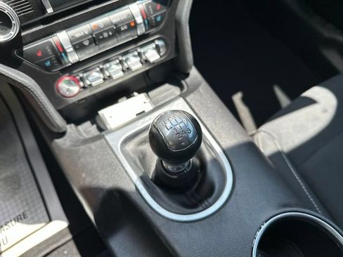 Used 2019 Ford Mustang GT RWD image 22