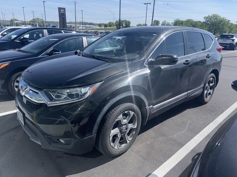 Used 2017 Honda CR-V EX image 2