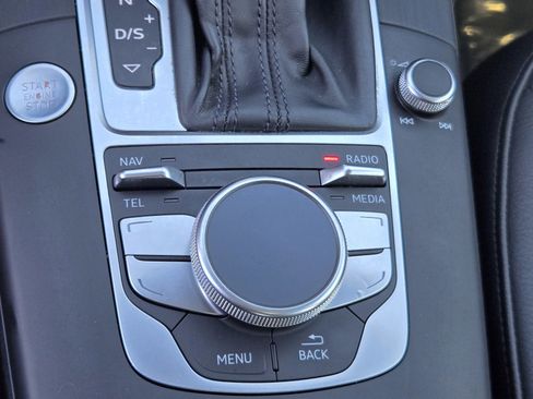 Used 2016 Audi A3 e-tron Premium Plus w/ Premium Plus Package FWD image 21