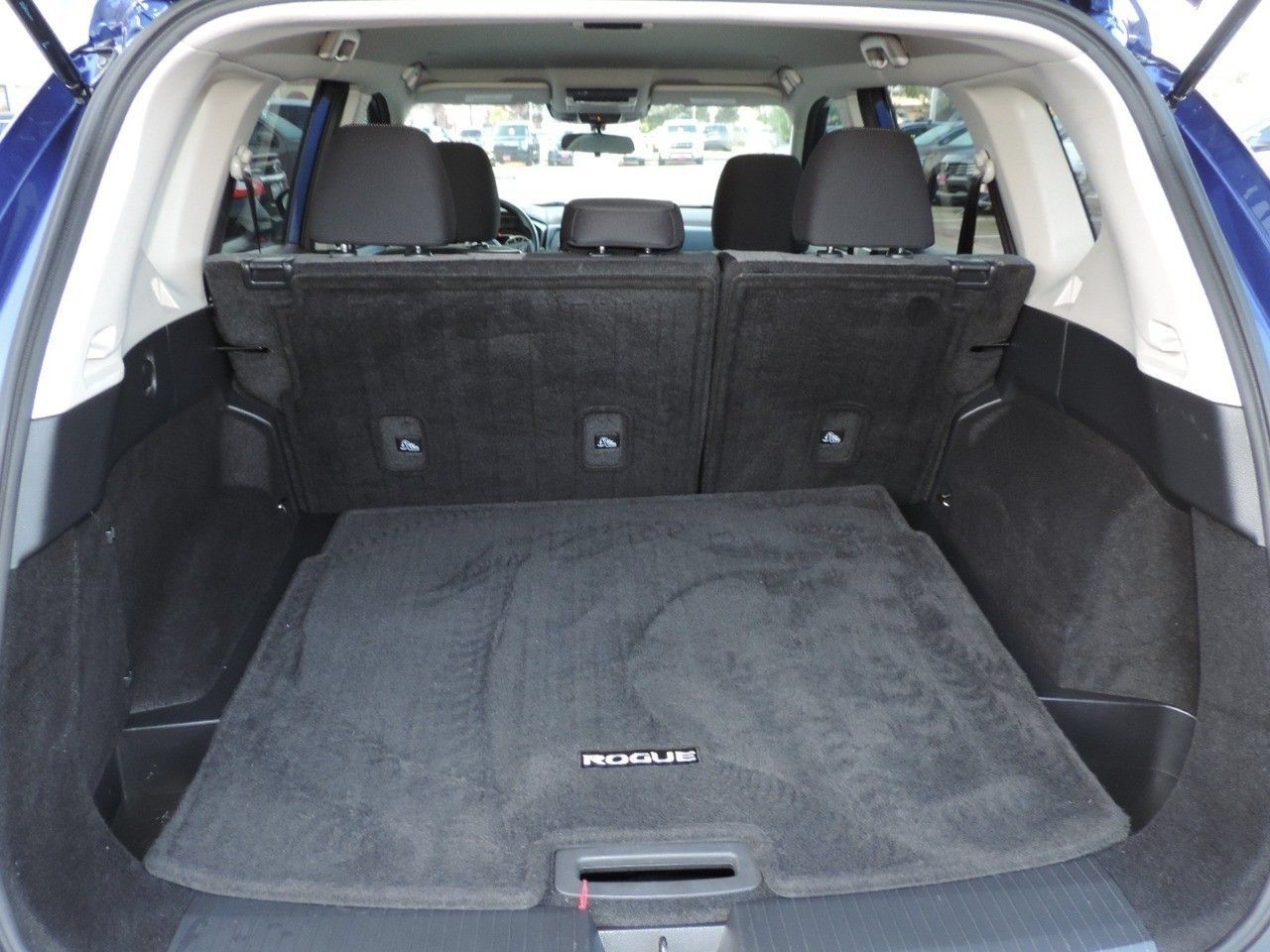 Used 2022 Nissan Rogue SV FWD image 20