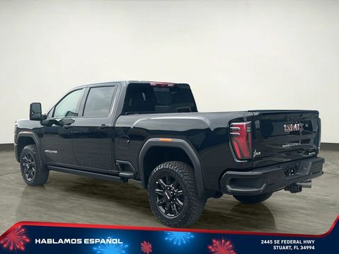 New 2026 GMC Sierra 2500 AT4 w/ AT4 Premium Plus Package AWD/4WD image 4