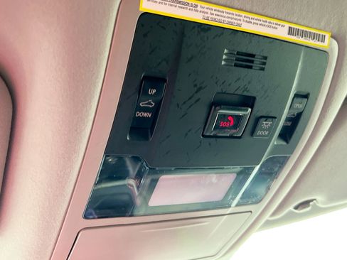 Used 2020 Lexus RX 350 AWD w/ Premium Package image 22