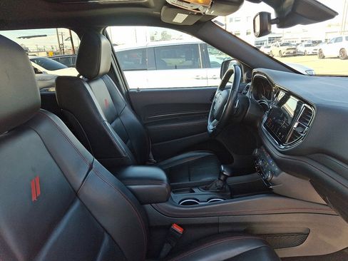 Used 2024 Dodge Durango GT image 10