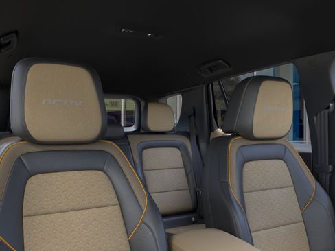 New 2026 Chevrolet Equinox ACTIV w/ Convenience Package III FWD image 24