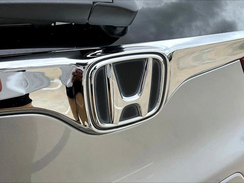 Used 2019 Honda CR-V Touring image 30