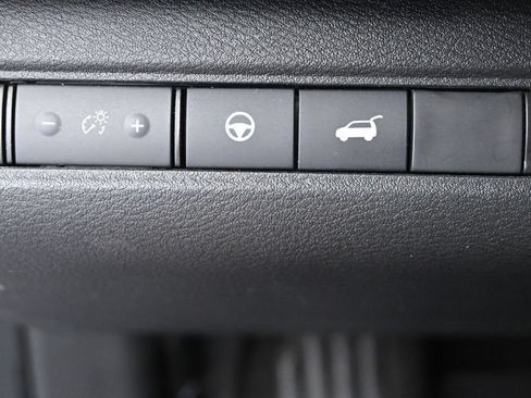 Used 2024 Nissan Pathfinder SL FWD image 31