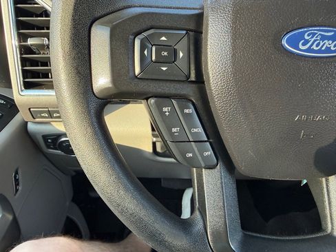 Used 2017 Ford F250 XLT w/ XLT Value Package AWD/4WD image 27