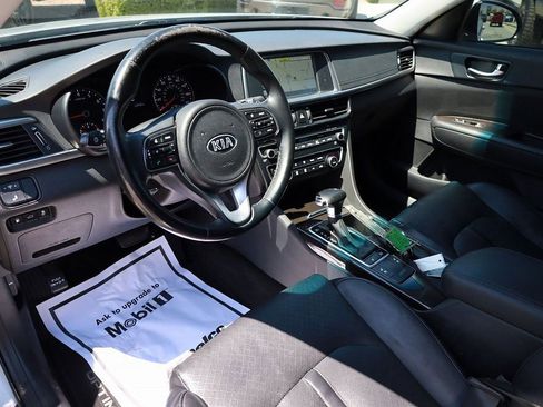 Used 2016 Kia Optima EX w/ Premium Package image 12