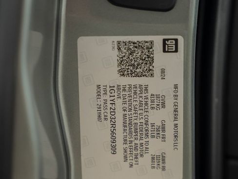 Used 2024 Chevrolet Corvette Stingray Premium Conv w/ 3LT image 71